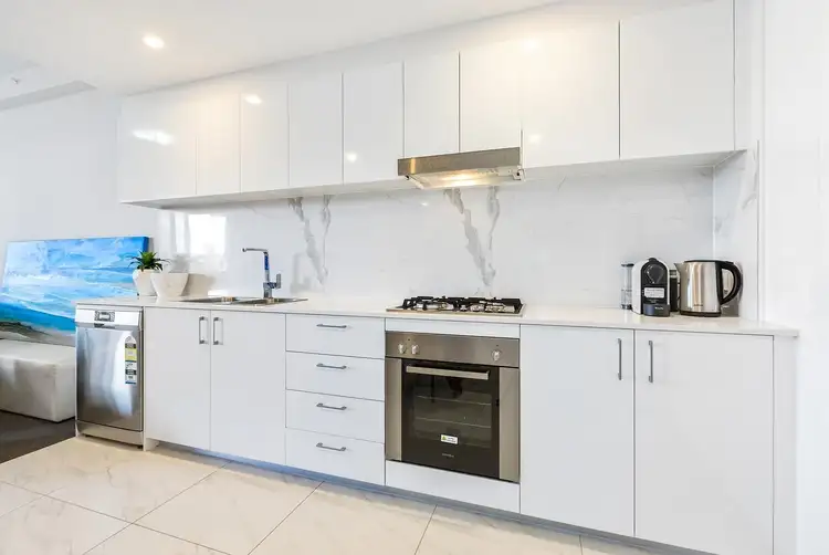 Fifth view of Homely unit listing, 305 / 37 Bay Street, Tweed Heads NSW 2485