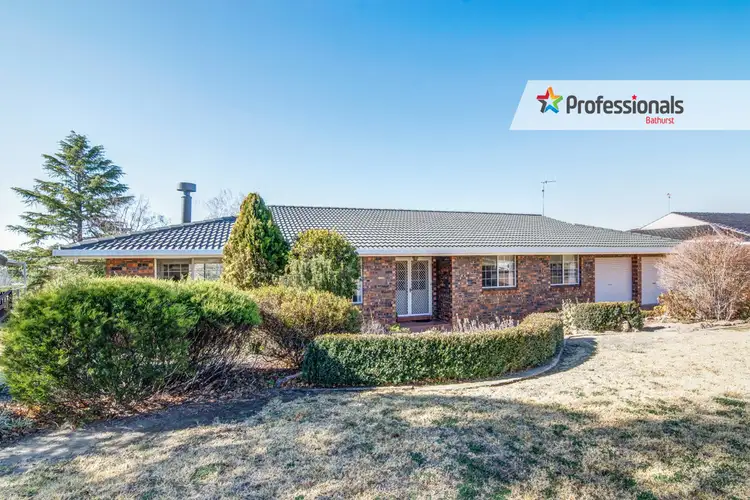31 Lorimer Street, Llanarth NSW 2795