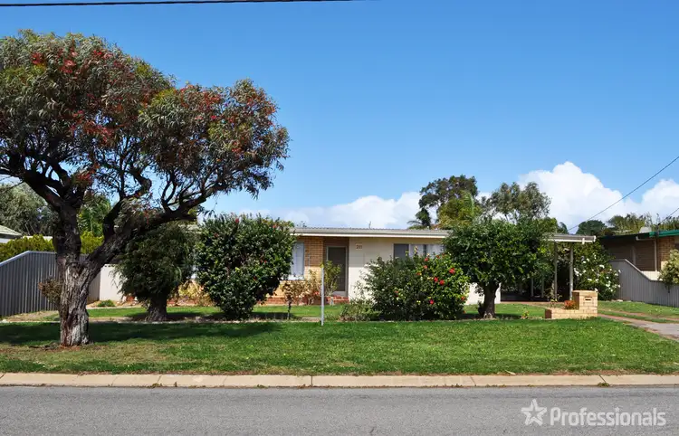 218 Fourth Street, Wonthella WA 6530