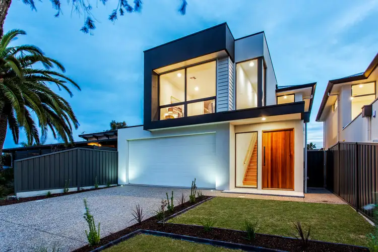 3 Kiama Avenue, West Lakes Shore SA 5020