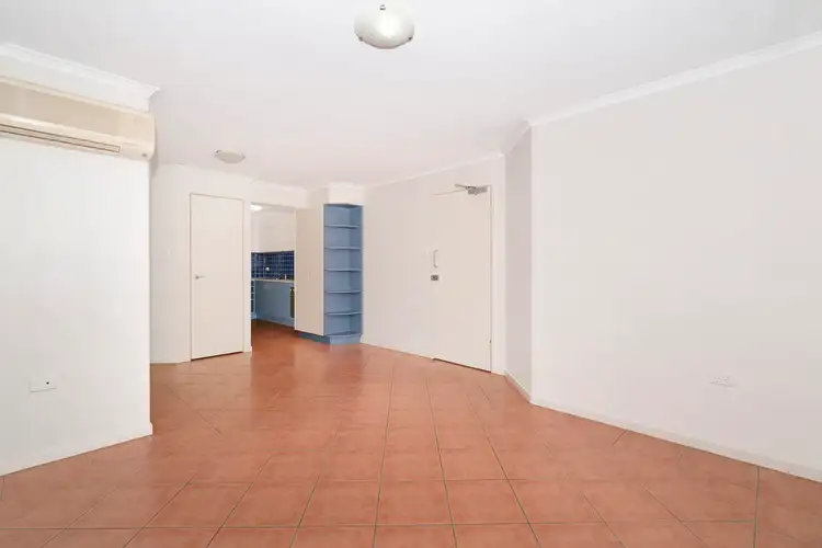 Sixth view of Homely apartment listing, 5/106 Linton Street, Kangaroo Point QLD 4169