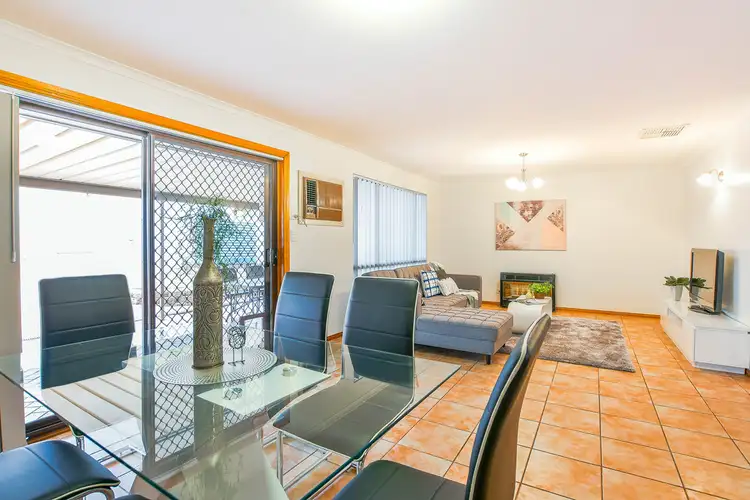 42 Booth Street, Happy Valley SA 5159