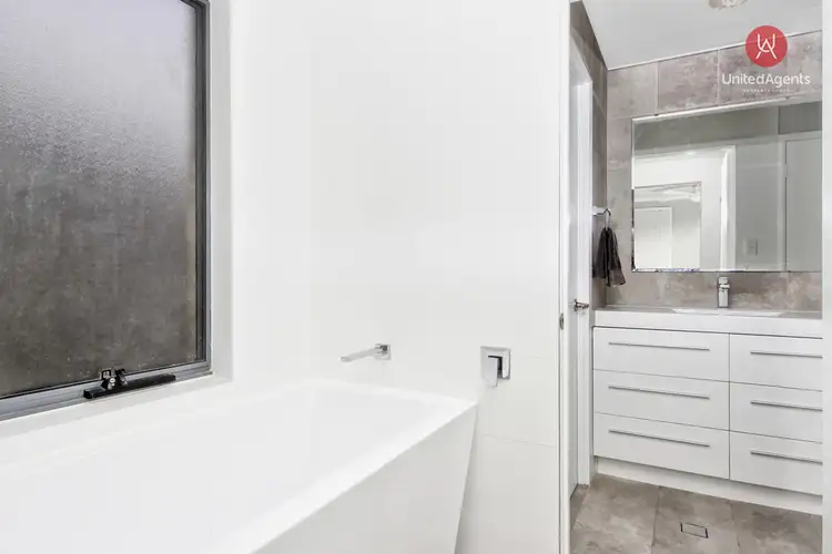 Fourth view of Homely house listing, 32 Gungarlin Drive, Horningsea Park NSW 2171