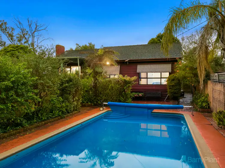 Second view of Homely house listing, 3 Mackenzie Court, Croydon South VIC 3136