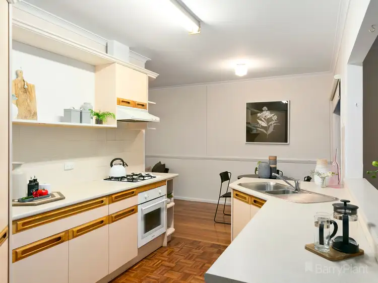Fifth view of Homely house listing, 3 Mackenzie Court, Croydon South VIC 3136