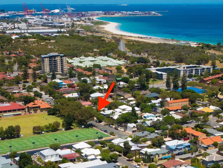 6 Buckland Avenue, Mosman Park WA 6012