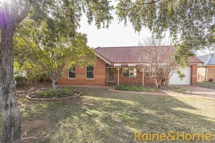 30 Grangewood Drive, Dubbo NSW 2830