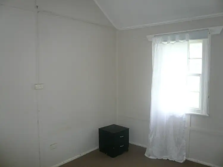 Fifth view of Homely house listing, 9 Molyneaux Street, Warracknabeal VIC 3393