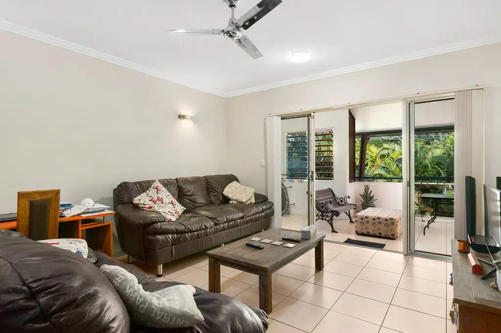 Main view of Homely unit listing, 7/1804 Captain Cook Highway, Clifton Beach QLD 4879