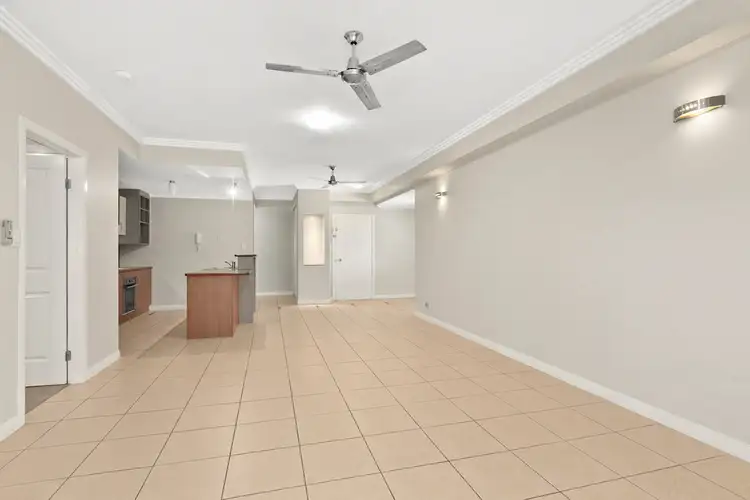 Fifth view of Homely unit listing, 9/1804 Captain Cook Highway, Clifton Beach QLD 4879
