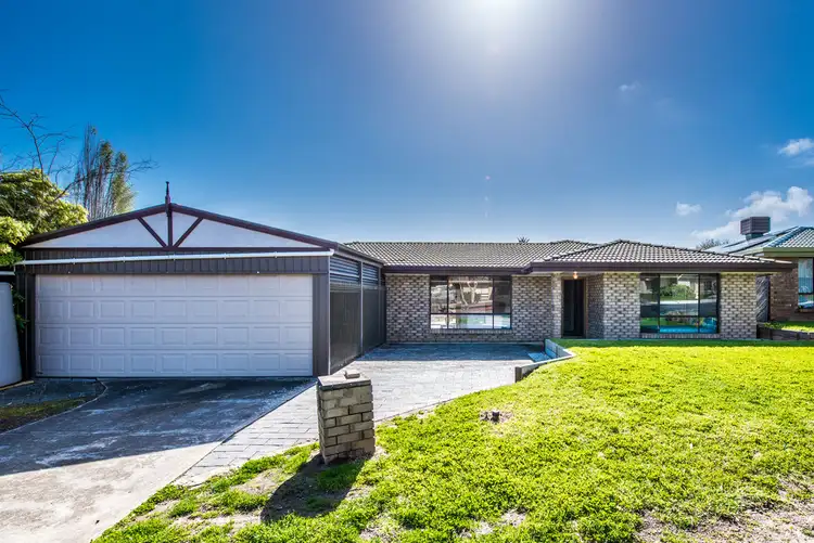 12 Saint Martins Court, Woodcroft SA 5162