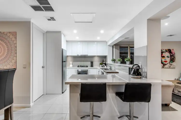 8 Lancaster Drive, North Haven SA 5018