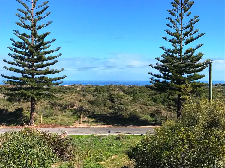 100 Foreshore Drive, Singleton WA 6175