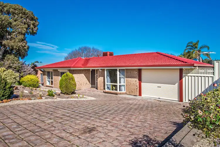 4 Whittaker Avenue, Old Reynella SA 5161