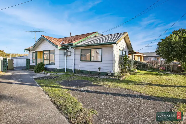 13 Tresswell Avenue, Newborough VIC 3825