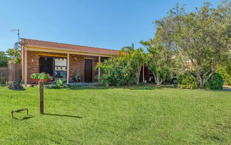 22 Binnacle Court, Yamba NSW 2464