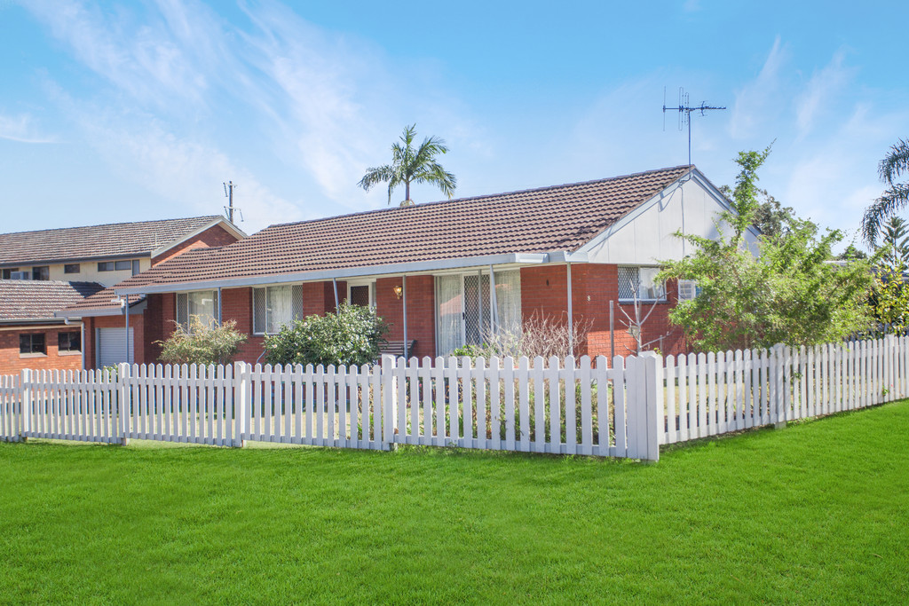Second view of Homely house listing, 8 Kurrajong Crescent, Taree NSW 2430