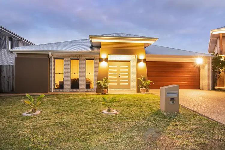 111 Parkwood Drive, Heathwood QLD 4110