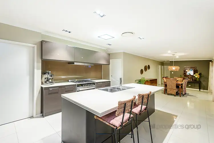 Fifth view of Homely house listing, 111 Parkwood Drive, Heathwood QLD 4110