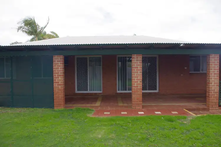Fifth view of Homely house listing, 5 Mullian Way, Waggrakine WA 6530
