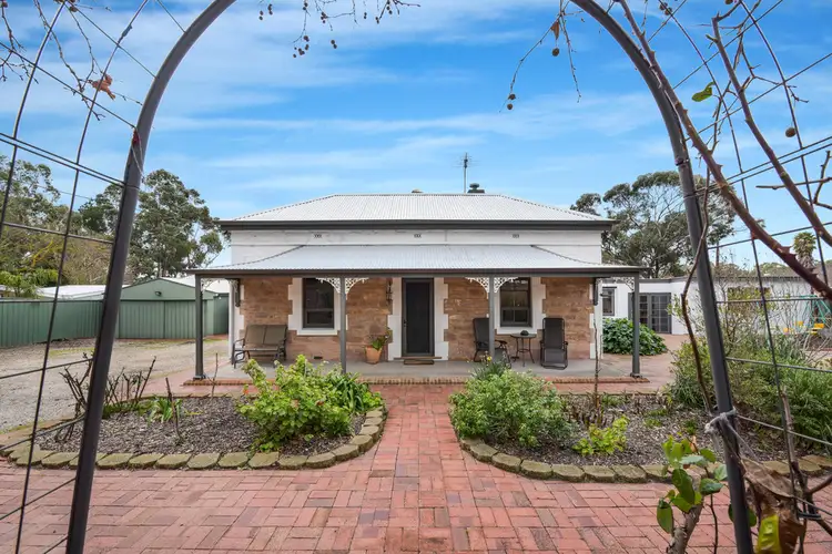 17 Exhibition Road, Mount Barker SA 5251