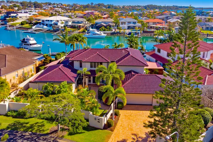 1-2 Esperance Court, Raby Bay QLD 4163