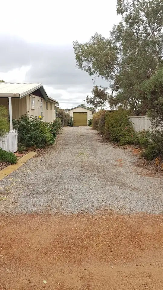 Second view of Homely house listing, 4 SHANNON STREET, Dalwallinu WA 6609
