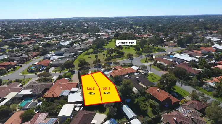 18 Dempster Road, Karrinyup WA 6018