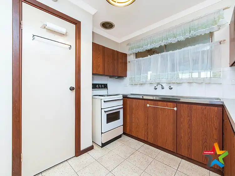 Fourth view of Homely house listing, 85 Anzac Terrace, Bassendean WA 6054