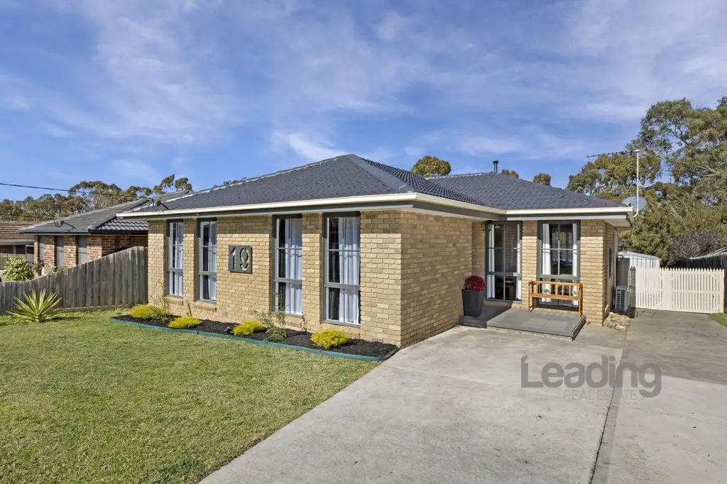 Main view of Homely house listing, 19 Blyton Crescent, Sunbury VIC 3429