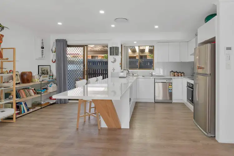 25/35 St Kevins Avenue, Benowa QLD 4217