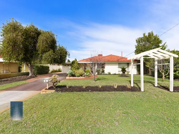 6 Yarnall Place