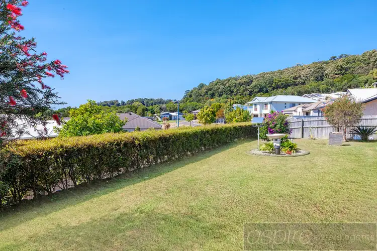 9 CLARENCE AVENUE, Bli Bli QLD 4560