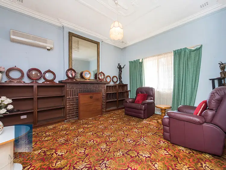 Fifth view of Homely house listing, 1/7 Roy Street, St James WA 6102