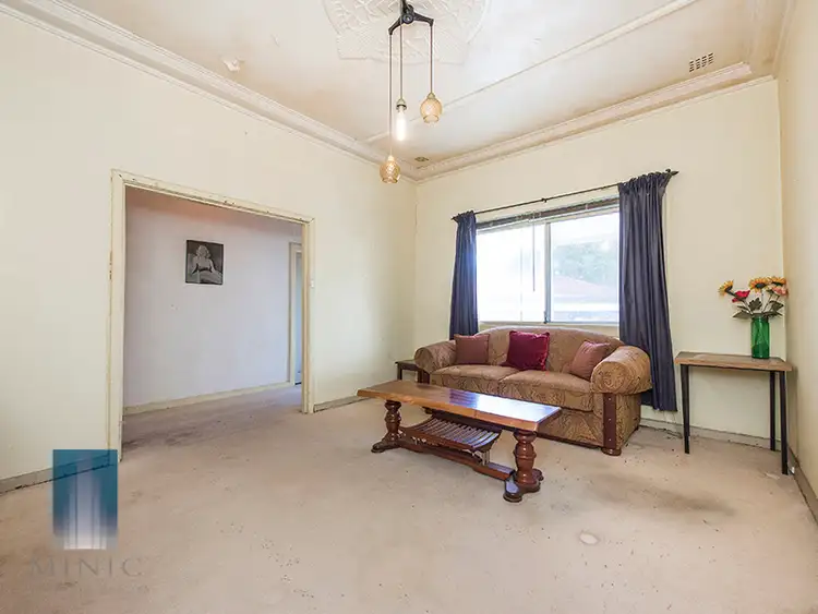 Seventh view of Homely house listing, 1/7 Roy Street, St James WA 6102