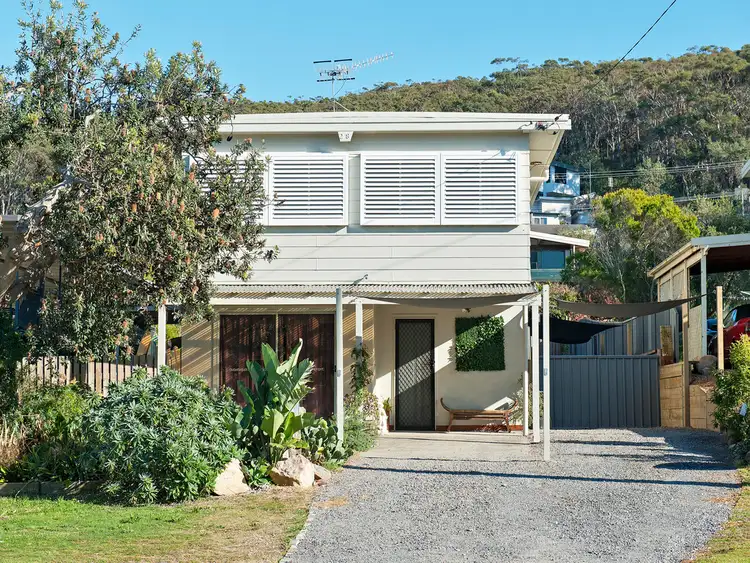 28 Marine Drive, Fingal Bay NSW 2315