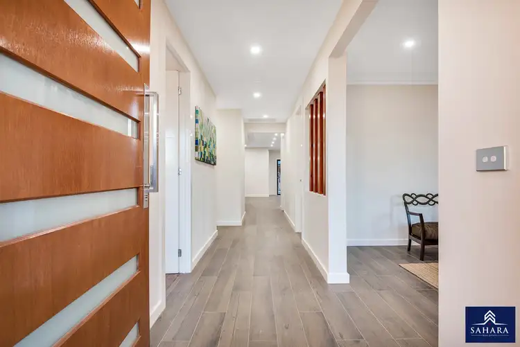 9 Riders Cct, Aintree VIC 3336