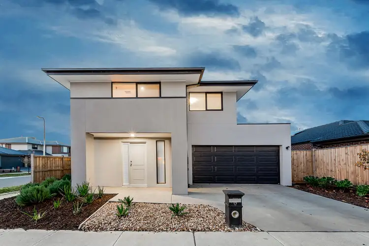 17 PALACIO TERRACE, Clyde North VIC 3978