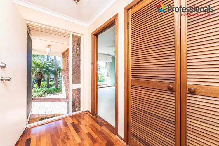 Second view of Homely house listing, 41 Holland Way, Kingsley WA 6026