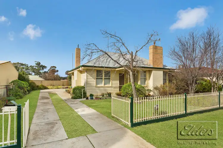 Main view of Homely house listing, 5 Morrison Street, Kangaroo Flat VIC 3555
