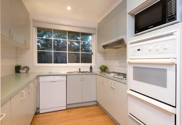 Fifth view of Homely villa listing, 31B First Avenue, Strathmore VIC 3041