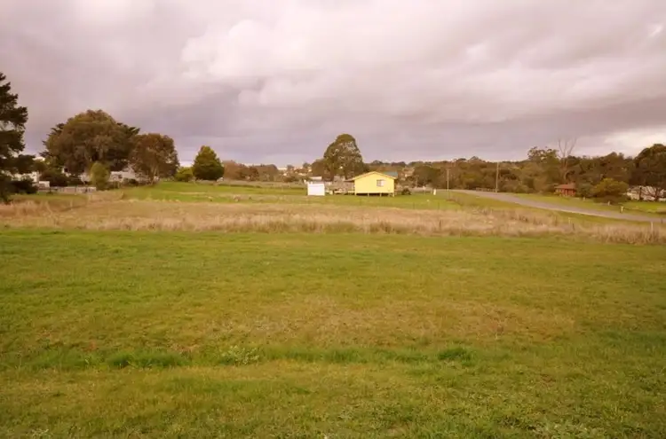 18 Lyons Street, Skipton VIC 3361