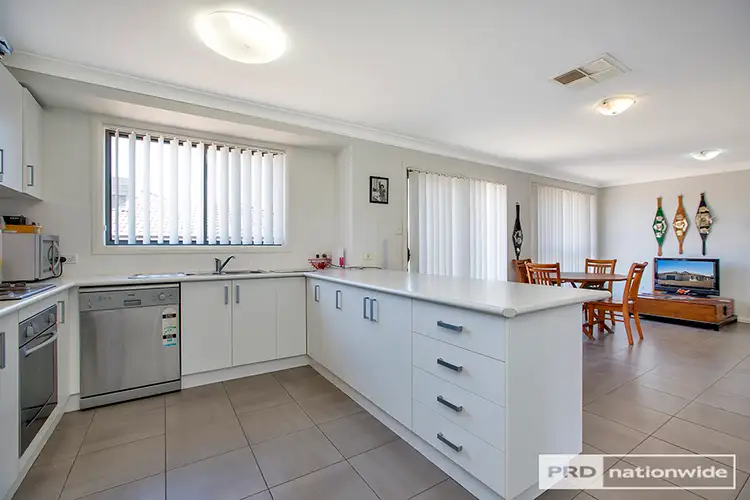 Second view of Homely house listing, 2 Coolamon Close, Tamworth NSW 2340