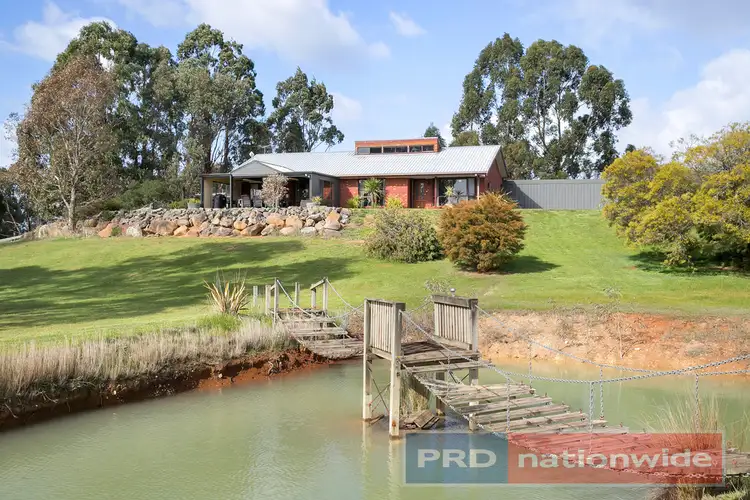 104 Kent Drive, Haddon VIC 3351