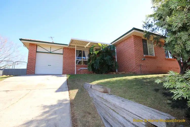 12 Lexia Street, Muswellbrook NSW 2333