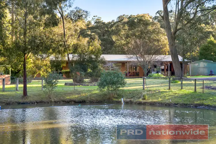 15 Incolls Road, Enfield VIC 3352