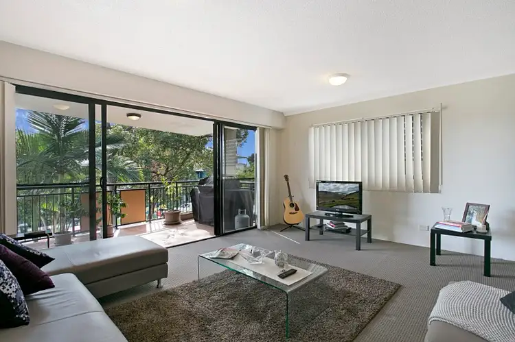 29/55 HARRIES ROAD, Coorparoo QLD 4151