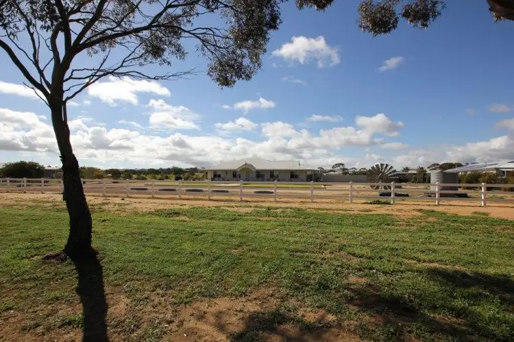 Lot 1338 Whitfield Way, Merredin WA 6415