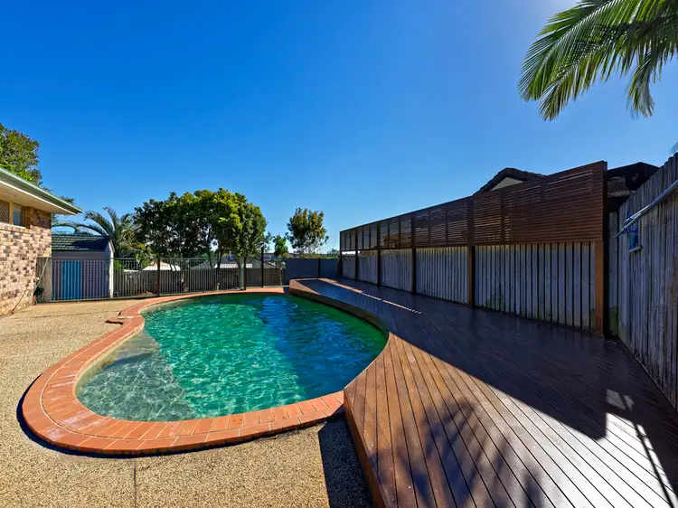Second view of Homely house listing, 7 Palazzina Court, Avoca QLD 4670