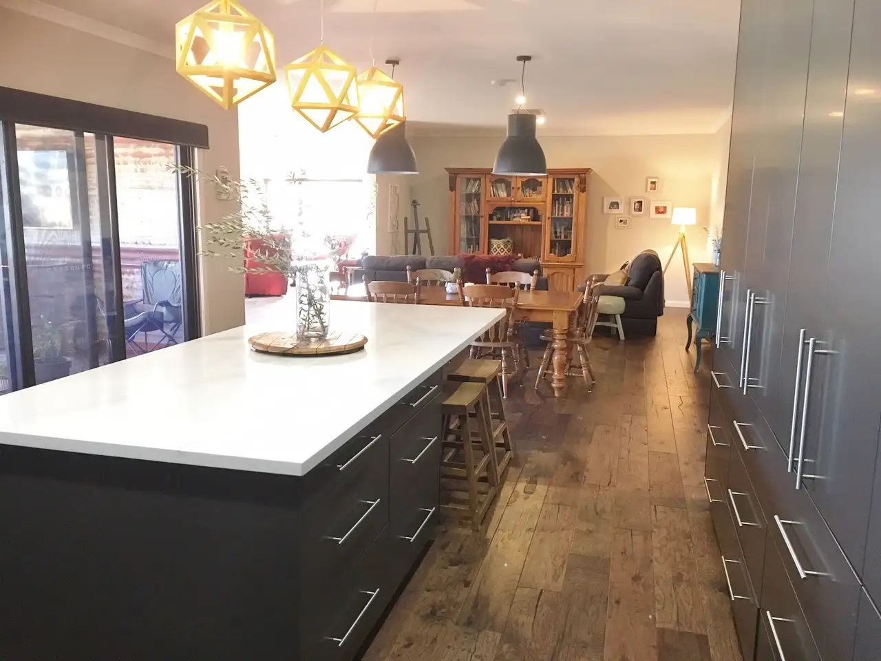 Main view of Homely house listing, 10 FLORENCE COURT, Donald VIC 3480
